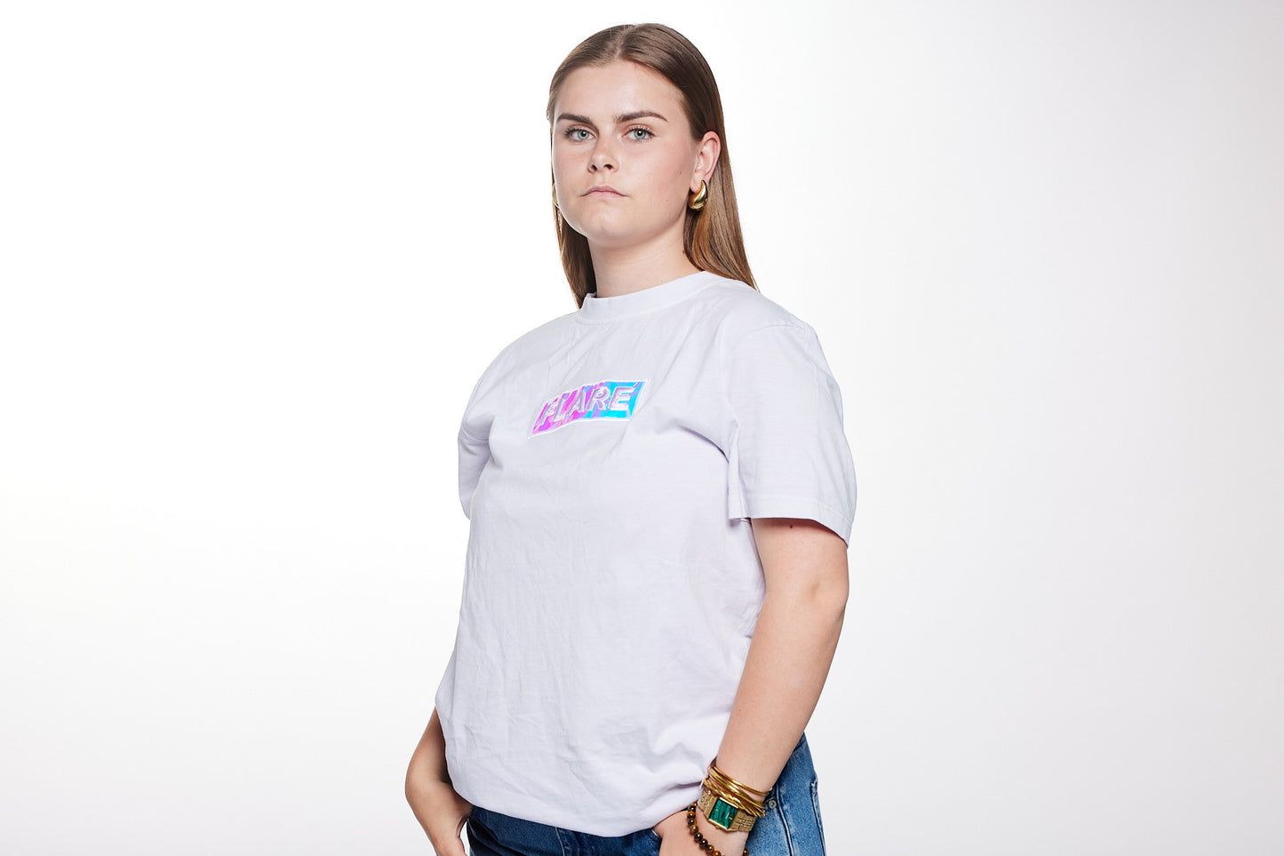 T-shirt streetwear holographique brodé édition limitée - FLARE / LACOLAB